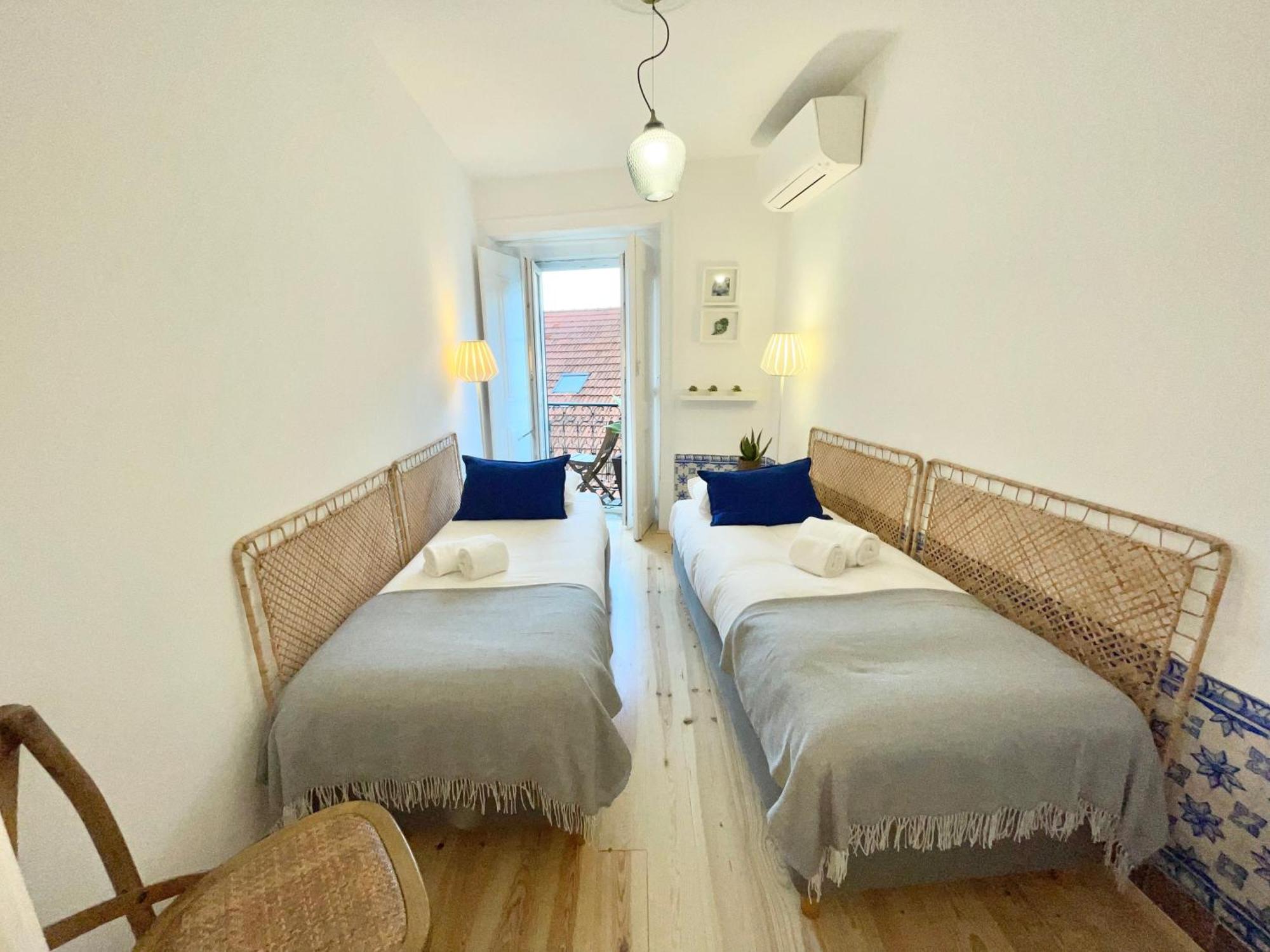 Carmo'S Wonder Apartment ลิสบอน ภายนอก รูปภาพ