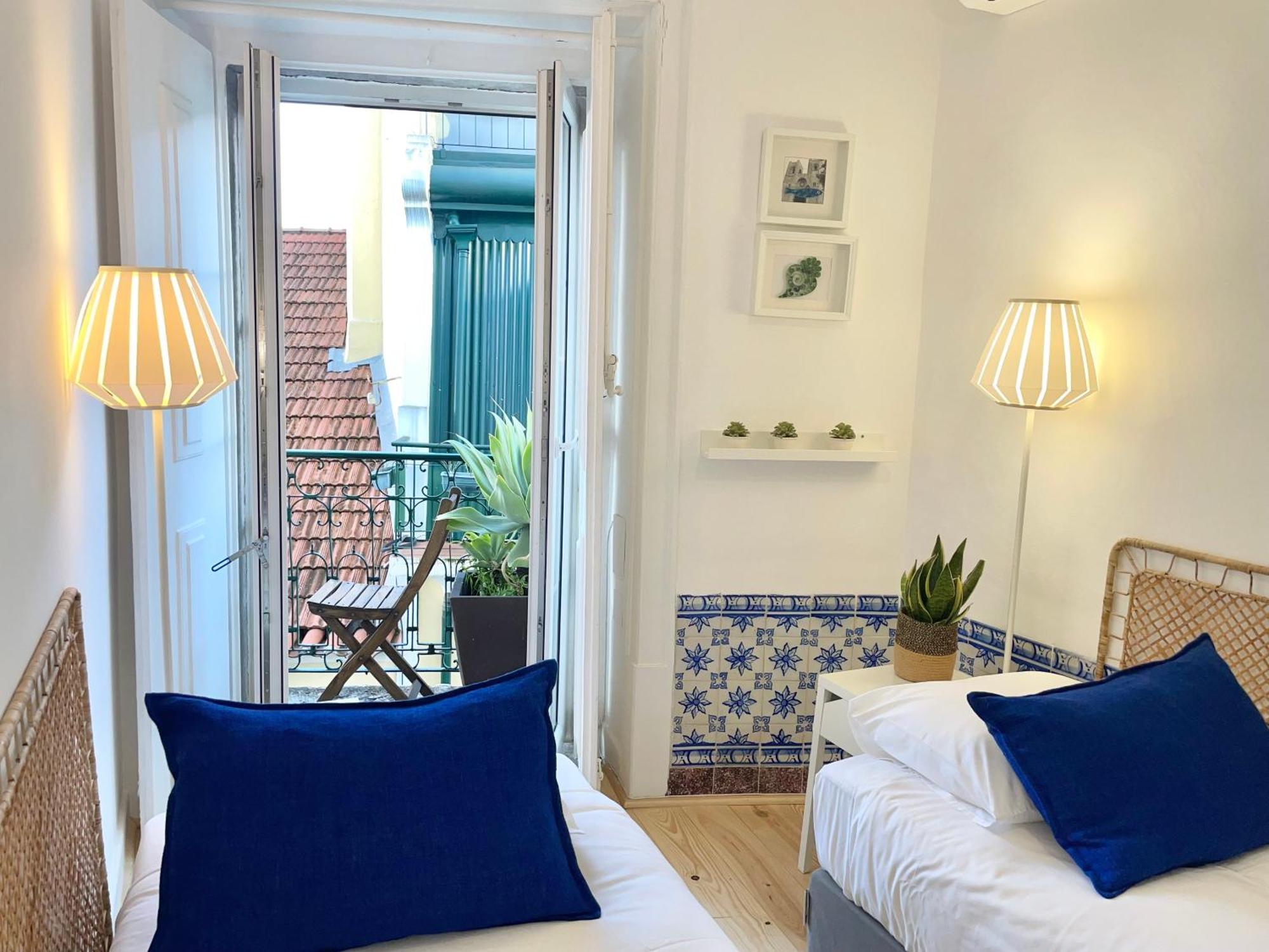 Carmo'S Wonder Apartment ลิสบอน ภายนอก รูปภาพ