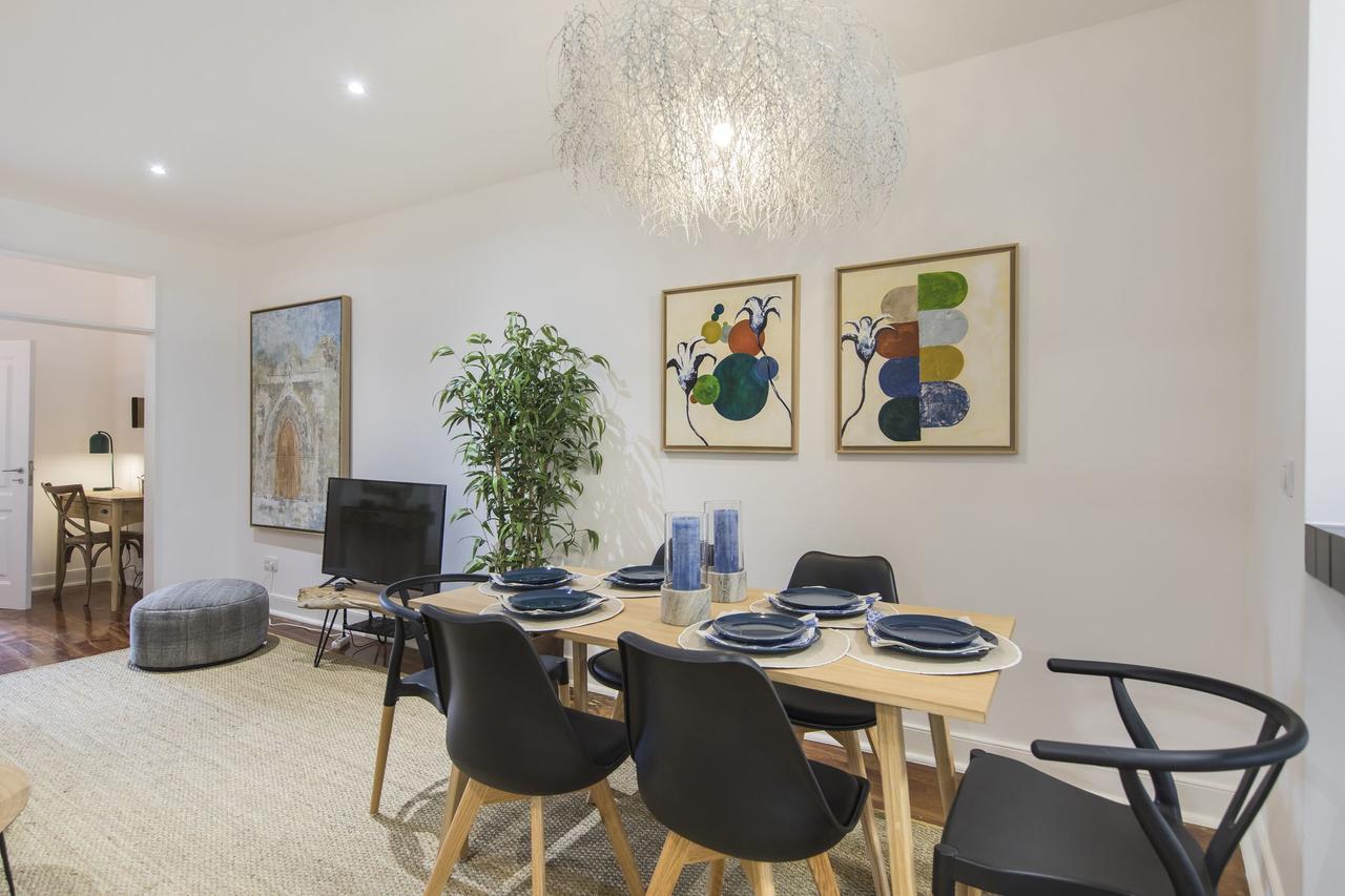 Carmo'S Wonder Apartment ลิสบอน ภายนอก รูปภาพ